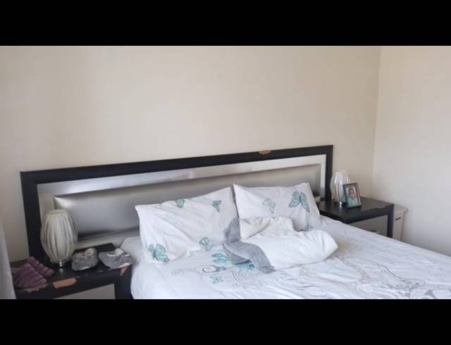 4 BEDROOM HOUSE FOR SALE IN ULUNDI B